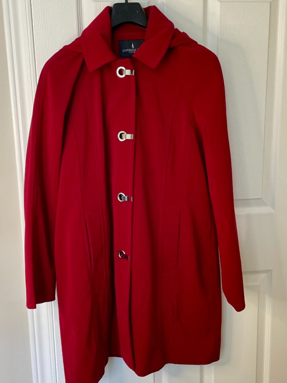 Raincoat with hood by London Fog - Size Large